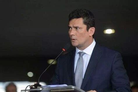 Desist Ncia De Moro N O Faria Diferen A Aponta Xp Pol Tica