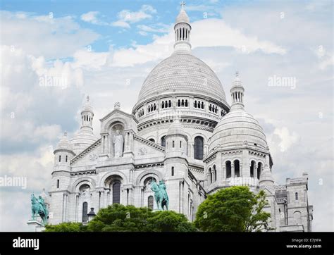 La Basilica Del Sacro Cuore Immagini E Fotografie Stock Ad Alta