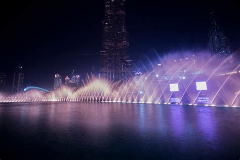 Enjoy Fountain Show Dubai with Local Guide | Captain Dunes