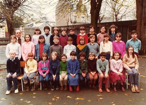 Photo De Classe CM1 CM2 De 1983 ECOLE RASPAIL Copains D Avant