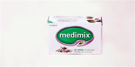 Medimix 18 Herbs Bar Soap 125gm Oil Clear Green