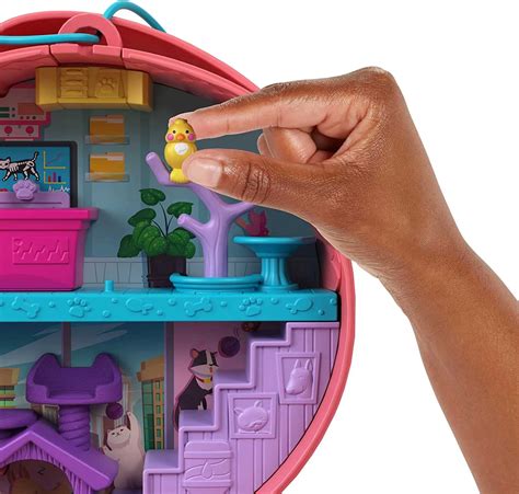 Polly Pocket Shani Maceraları Giyilebilir Çanta Hgt16