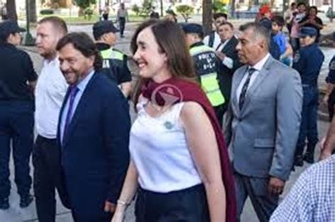 LA VICEPRESIDENTA VICTORIA VILLARRUEL TIENDE PUENTES CON LOS