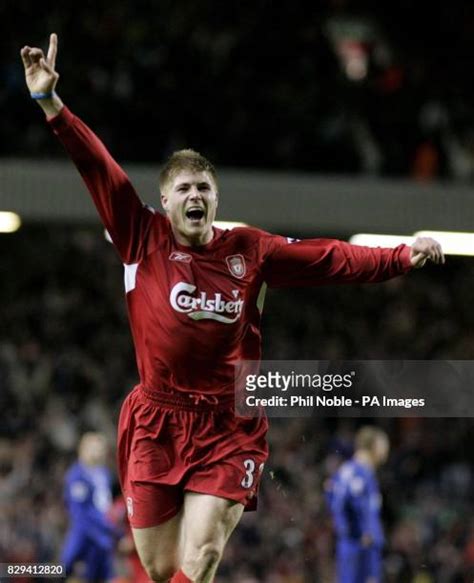 Neil Mellor Liverpool Arsenal Photos and Premium High Res Pictures ...