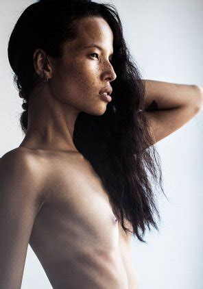 Danielle Hayes Porn Pic