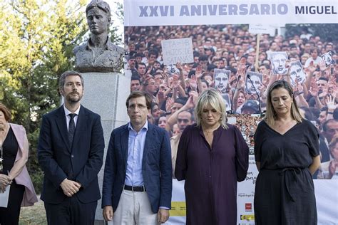 Almeida recuerda la dignidad que demostró la sociedad española ante el