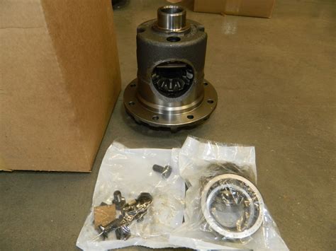 Dana 35 Jeep Rear Axle Posi Trac Lok Differential Limited Slip 27 Spline 3 54 And Down Candm