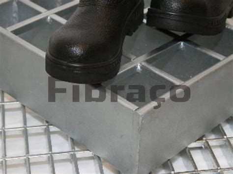 Fabricante de Grades de Piso e Degraus em Aço Fibraço