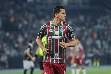 Ganso Do Fluminense Aparece Entre Os Maiores Gar Ons No Brasileir O