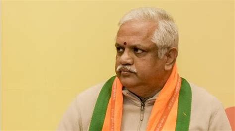 Bjp Forms Member Team To Begin Election Work In Karnataka Latest