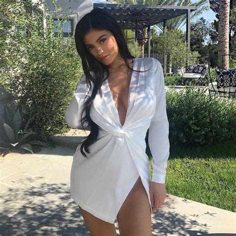 Kylie Jenner Publica Foto Sem Make Up