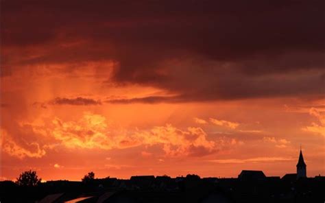 Der Brennende Himmel Ber Der G Ugemeinde Jettingen