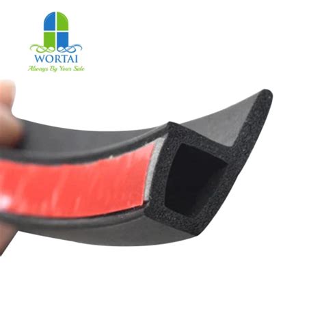 Sponge EPDM Rubber Material And 10 40 Shore A Hardness P Profile Seal