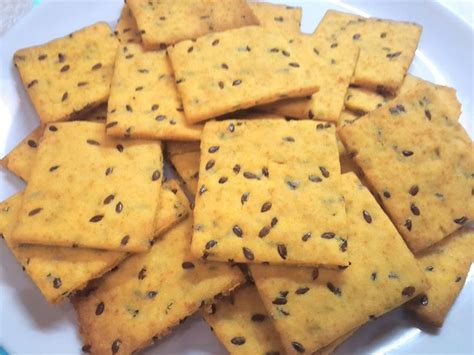 Приготовить вкусные и полезные крекеры в домашних условиях довольно ...