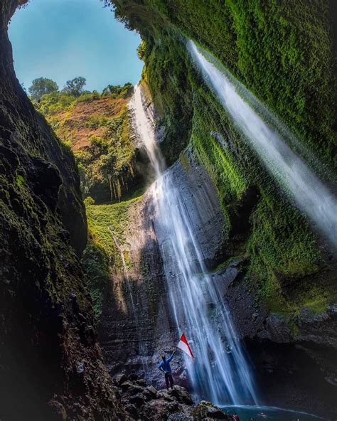 7 Air Terjun Yang Cantik Di Sekitar Surabaya