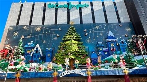 Los Cortygatos Y Sus Amigos Del Bosque Ponen El Rbol En Madrid