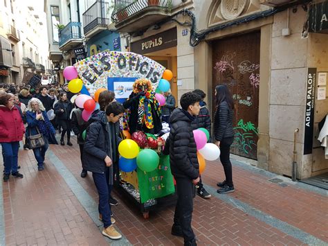 Fotogaleria Rua De Carnestoltes De Lescola Petit Estel La Nova