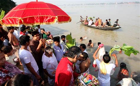 Durga Puja celebrations in Bagbazar - | Photo11 | India Today