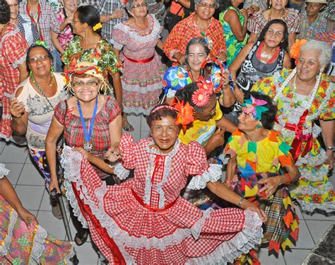 Forró Tradicional Marcou O São João Da Pessoa Idosa Nesta Quarta Feira