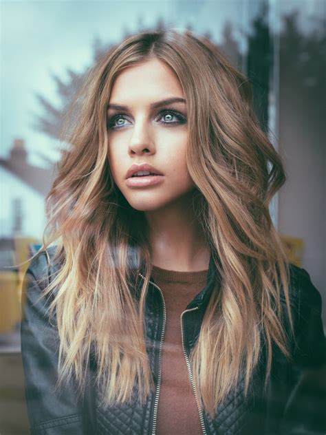 Picture Of Marina Laswick