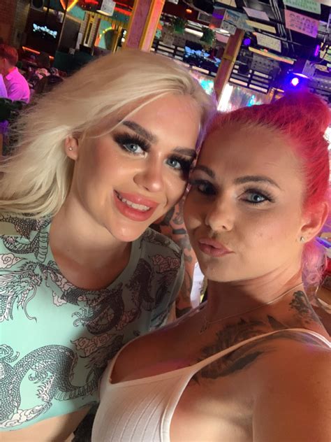 TW Pornstars 2 Pic Roxi Keogh Twitter Hi Guys Myself And