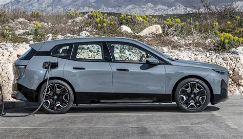 Bmw Ix Mit Bis Zu Kilometer Reichweite Bilder Video Ecomento De