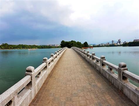 Fukuoka Castle - The Beautiful Castle Ruins Within a City