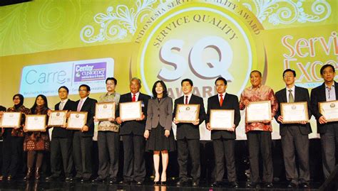 Bca Raih Kembali Penghargaan Service Quality Award Swa Co Id