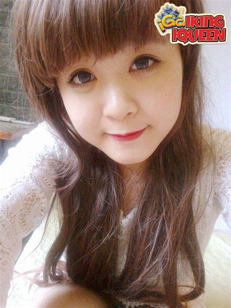 Sốt xình xịch với dàn hot girl hot boy của cuộc thi iQueen iKing