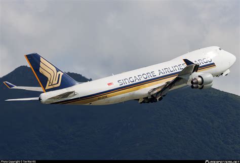 V Sfm Singapore Airlines Cargo Boeing F Photo By Tse Wai Kit