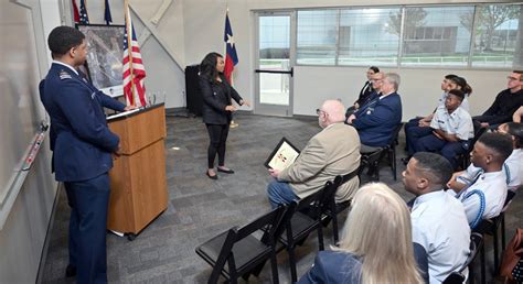 Congresswoman Jasmine Crockett and Redbird Composite Squadron | Photos ...