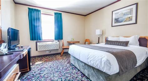 Creston Hotel & Suites, Creston (BC) | 2023 Updated Prices, Deals