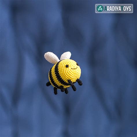 Ravelry: Bee Breezy from "Adventure Time" pattern by Olka Novytska