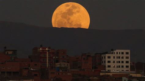 Blue Moon Pics Of The Super Blue Moon From Around The World Bbc