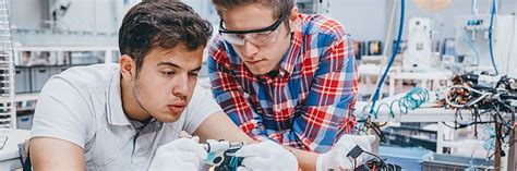 Engenharia Eletrica Quantos Anos - Quantos anos dura o curso de Engenharia Elétrica? Confira!