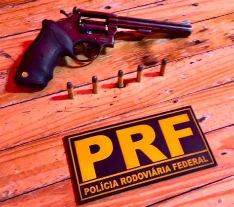 Prf Apreende Arma De Fogo E Munições Em Santarém Pa — Polícia