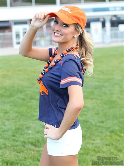 Weekend Hot Clicks Gameday Signs Cheerleader Kate Is Llod Sports Illustrated
