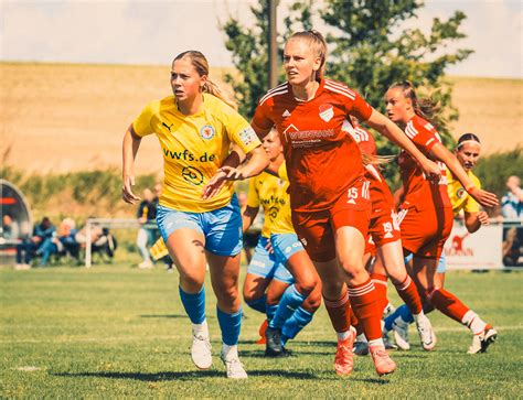 faehrt zweiten auswaertssieg der saison ein eintracht braunschweig