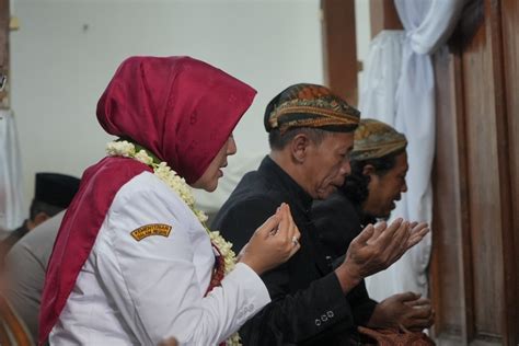 Jelang Hari Jadi Klaten Ke 218 Pemkab Klaten Lakukan Ziarah Makam