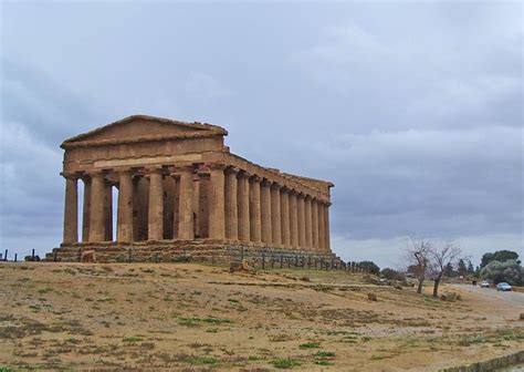 10 Most Famous Greek Temples – Touropia Travel Experts