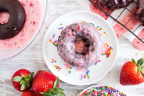 Chocolate Strawberry Baked Donuts Nutmeg Nanny