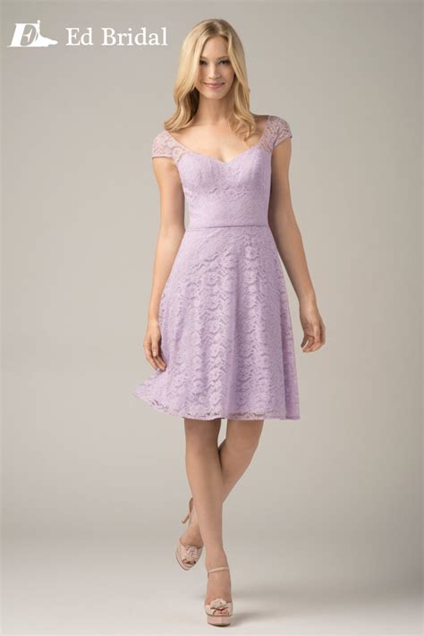 Sexy Backless A Line Knee Kength Light Purple Lace Bridesmaid