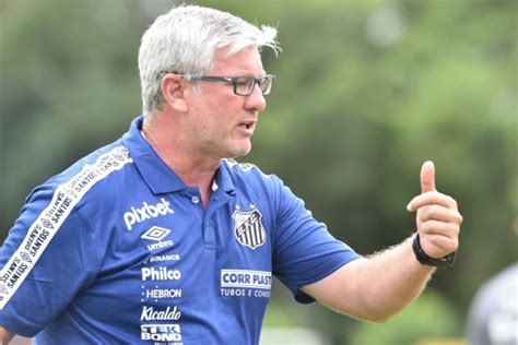 Odair Hellmann Trabalha Para Dosar Mpeto Ofensivo Do Santos Isto