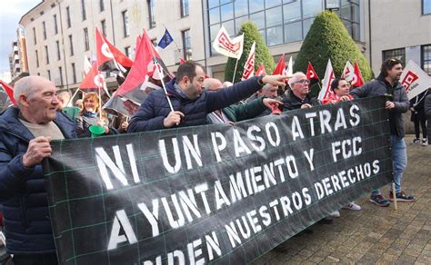 La Plantilla De La Limpieza Viaria De Ponferrada No Descarta Llegar A