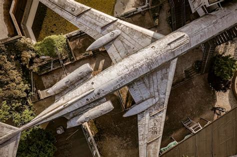 Vista aérea de un avión abandonado Foto Premium