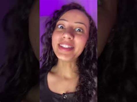 Video A Bonequinha Elena Esta Vergonha Da Nova Amiga Twitch Nude Videos And Highlights