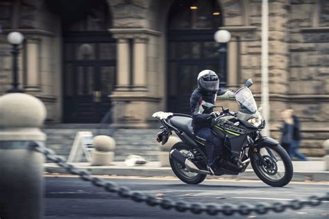 Motorrad Vergleich Suzuki V Strom 250 2020 Vs Kawasaki Versys X 300 2019