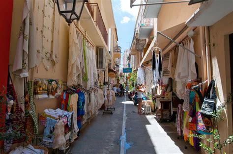 Rethymnon Isla Creta Grecia De Julio De Gente Y Turistas