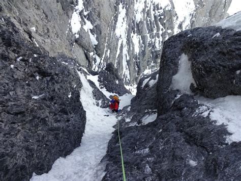 Climbing Eiger North Face with a guide. 2-day trip. Certified leader