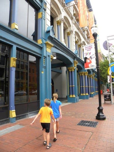 Kentucky Science Center for family fun! - Hobbies on a Budget